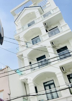 nhà mt cần bán, 65m2, 4 tầng đường lạc long quân cách đầm sen 1km