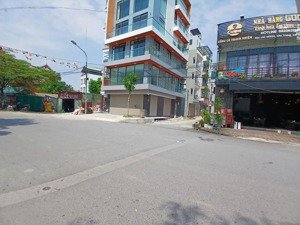 giá cực tốt, 143 triệu/m2, bán đất đấu giá trũng trên, cách ga nhổn 1km.