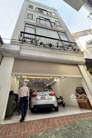 bán nhà gia thuỵ - long biên, sđcc, 40m, 5 tầng, mt 4m, vỉa hè, kinh doanh, phân lô, ô tô tránh.