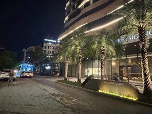 **bán nhà đẹp - phố đỗ nhuận - bắc từ liêm - ô tô lùi cửa 32m2 - 5 tầng - mt 3,5m / giá 7,5 tỷ *