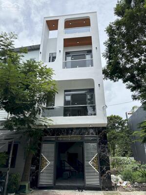 BÁN NHÀ CHÍNH CHỦ - NHÀ PHỐ 3 Lầu Full Nôi Thất - Thuận Giao Tp Hồ Chí Minh