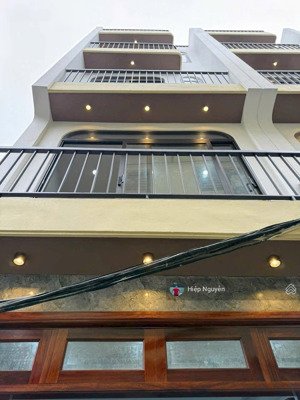 bán nhà thạch bàn 35m 5 tầng, ngõ nông gần đường ô tô đỗ giá 6 tỷ