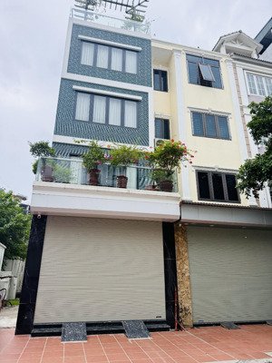 bán nhà liền kề rẻ nhất văn khê- hà đông - ô tô tránh -vỉa hè - kinh doanh-83m- 4tầng - 18 tỷ