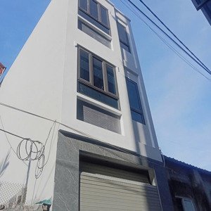 chủ nhà cần bán nhà 3 tầng tại do hạ tiền phong mê linh hn