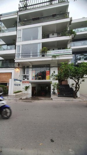 mặt phố nhật chiêu view hồ tây, 84m2 3t, mt 6.2m, 66 tỷ 