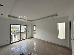 bán nhà lô góc vĩnh tuy - cạnh times city - nhà đẹp ở ngay - ngắm pháo hoa trên sân thượng