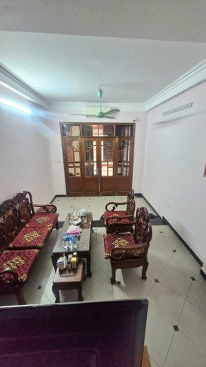 bán nhà lạc long quân, cầu giấy, 40m2, 4 tầng, mt 3.6m, 8.8 tỷ, ngõ ba gác, gần phố, gần hồ tây