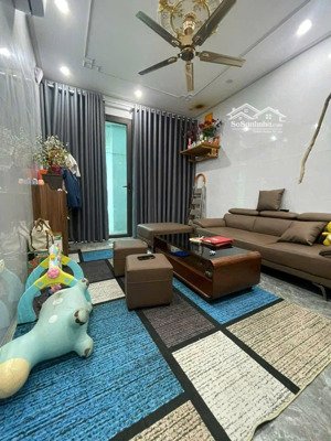 hoa hậu! bán nhà đội cấn, sổ vuông phân lô, ngõ thông kinh doanh ba gác tránh, 40m ô tô 44m2*5t