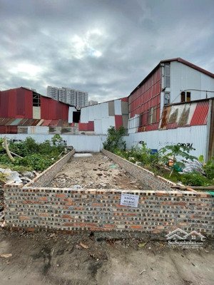 bán 54m2 đất oto đỗ cửa tại trâu quỳ