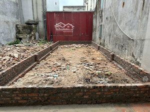 cần bán lô đất cách 1nhà ra trục chính ôtô tại cổ dương tiên dương đông anh hà nội. dt: 45,2m2.