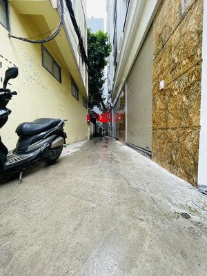 siêu hot, nhà hồ tùng mậu, chỉ 7.45 tỷ, 35m2, 5 tầng.