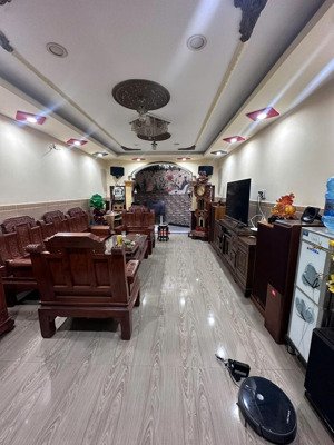 bán nhà dài 22,7m đường hương lộ 3 giáp tân phú, đường xe hơi 6m, phù hợp ở hoặc kd, giá đầu tư