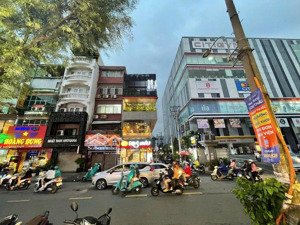 giá sốc!!! mt âu cơ dòng tiền 40tr/tháng về giá 18,x tỷ