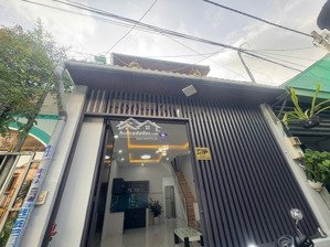 bán nhà gác lững sổ hồng riêng,2/nguyễn thị sáu,trần thị bốc,thới tam thôn,hóc môn ,gần chợ thới tứ