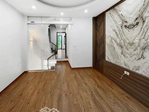 nhà vip di trạch 42m2 - ô tô đỗ cửa - nhà mới đẹp long lanh - 6.65 tỷ