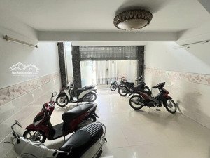 chủ ngộp bank cần bán gấp nhà đẹp 5 tầng- hxh lưu chí hiếu-tây thạnh- tân phú-dt 80m- ngang hiếm 5m