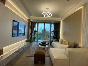 cần bán căn hộ chung cư garden plaza 2 - phú mỹ hưng q7 dt 141m2