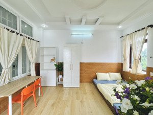 phòng studio ban công 25m2 - full nội thất - tách bếp - 5.2 tr/th