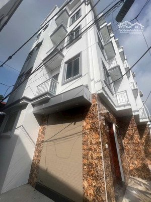 tôi cần bán nhà ô góc 39,5m2x5t thang máy tại ngõ 40/10 đông ba thượng cát bắc từ liêm