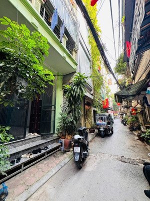 bán nhà riêng tại phố tây sơn, căn phân lô oto, đảm bảo khách ưng ý