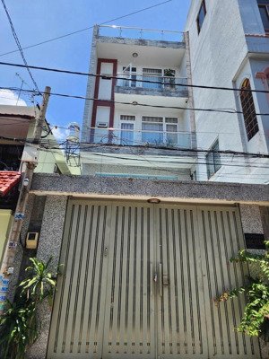 nhà riêng 4pn, 6wc, 90m2, đường 9, hiệp bình chánh, thủ đức,hơn 10 tỷ vnd chút .