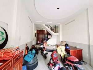 bán nhà 1 đời chủ dt 80m2 kdc cao lỗ sát bên aeon mall quận 8. đường trước nhà 10m vỉa hè rộng 5m