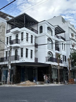 cho thuê căn nhà 4 tầng góc 2 mặt tiền khu acc vườn xoài, phước hòa nha trang