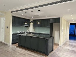 bán nhanh căn 3pn tầng cao view trực diện hồ tây. n01t7