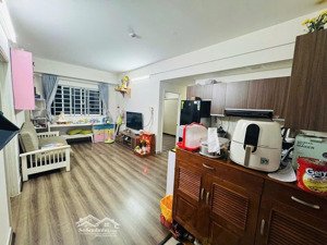 cần bán chung cư lotus garden 86m2 đường trịnh đình thảo có sổ hồng đầy đủ cần bán gấp .