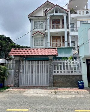 cho thuê nhà 2 tầng mt đường - khu kiến thiết. hiệp phú. quận 9