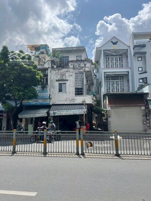 cần bán gấp góc 2 mặt tiền kinh doanh - luỹ bán bích - 78m2 - 3 tầng - giá 9,9 tỷ