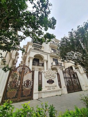 bán biệt phủ mỹ đình - 266m2 x 5 tầng, 1 hầm - sổ đẹp, nhà mới, đường to, thiết kế vip - giá: 96 tỷ