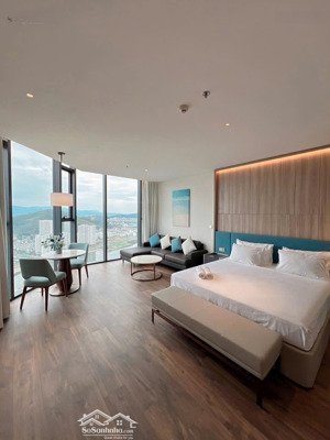 bán căn góc full kính hơn 2tỷ600 tại toà alacarte hạ long