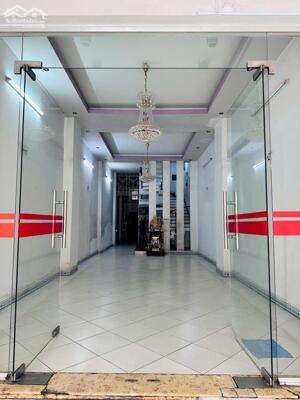 Nhà MT Lê Quang Định ngay chợ Bà Chiểu 4x20 trệt 4L giá 20 tỷ hơn