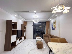 cho thuê căn góc sunshine sky city 2 phòng ngủ -2 toilet 70m full nội thất 16tr ở liền