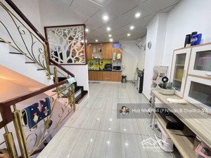 ô tô ngủ trong nhà - 80m2 - 3 tầng - hoàng hoa thám - p. 6, bình thạnh - nhỉnh 12 tỷ