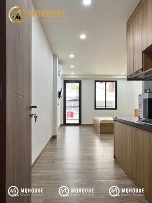 cho thuê căn hộ mới 40m2 full nội thất, ban công giặt riêng tại thành thái - quận 10