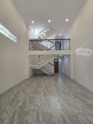 siêu vị trí cung đường thời trang - ngay lê văn sỹ - 4x12m - 4 tầng