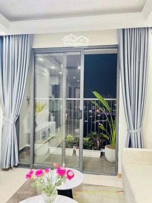 bán gấp chcc tòa b tại đồng phát. căn góc. diện tích: 88 m2. thiết kế 3 ngủ. sổ đỏ chính chủ.