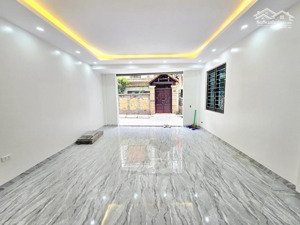 án nhà phố đội nhân, 47m2 - 7 tầng thang máy - mt 5m, oto tránh - chỉ 17,5 tỷ - lh: 