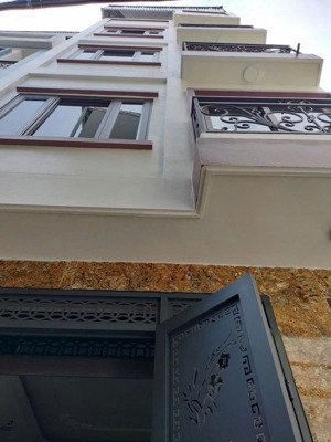 bán nhà cuối đường bà triệu hà trì đa sỹ hà đông lô góc 33m 5t giá đúng 6 tỷ