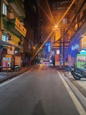 bán gấp nhà riêng ngụy như kon tum, ô tô tránh, kinh doanh, 65m2, 25.5 tỷ