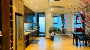 phân lô, kinh doanh, thang máy. bán nhà láng hạ, ba đình. dt 70m2 x 8 tầng x mt5,5m x giá 35 tỷ.