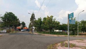 bán khách sạn 6 lầu mặt tiền đường số 2, kdc idico, tp. tân an 17 phòng, giá tốt chỉ 6,5 tỷ