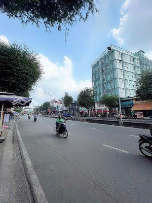 bán nhà mặt tiền kinh doanh lê trọng tấn - tây thạnh- tân phú. lh điệp 