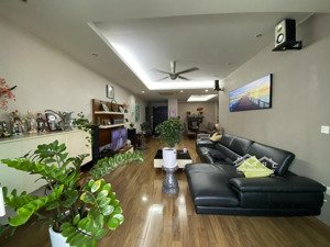 cho thuê căn hộ 170m2 3pn đầy đủ nội thất. giá 30tr. lh 0903.296,691