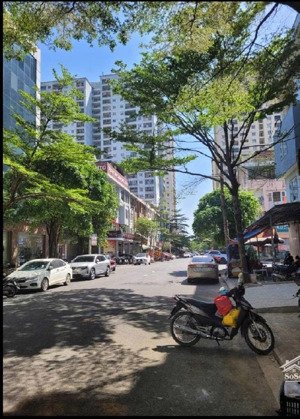 chủ cần bán rất gấp - giảm chào 3 tỷ căn phân lô lk văn khê - nhà đã hoàn thiện -83m x5m -giá 2x tỷ