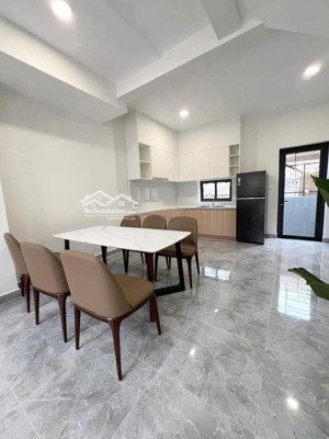 hot! căn góc 2 lầu siêu đẹp ở k-home , gần thành phố mới, 5.5x13.5m, full nội thất, giá 3 tỷ tl