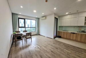 siêu hot cần bán 2 căn hộ 2pn đẹp nhất tòa nhà tại pandora triều khúc giá tốt nhất. lh: 