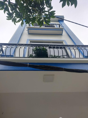 bán gấp nhà riêng tại phú thượng, 4,8 tỷ, 25 m2, 3pn, 3wc, 4 tầng